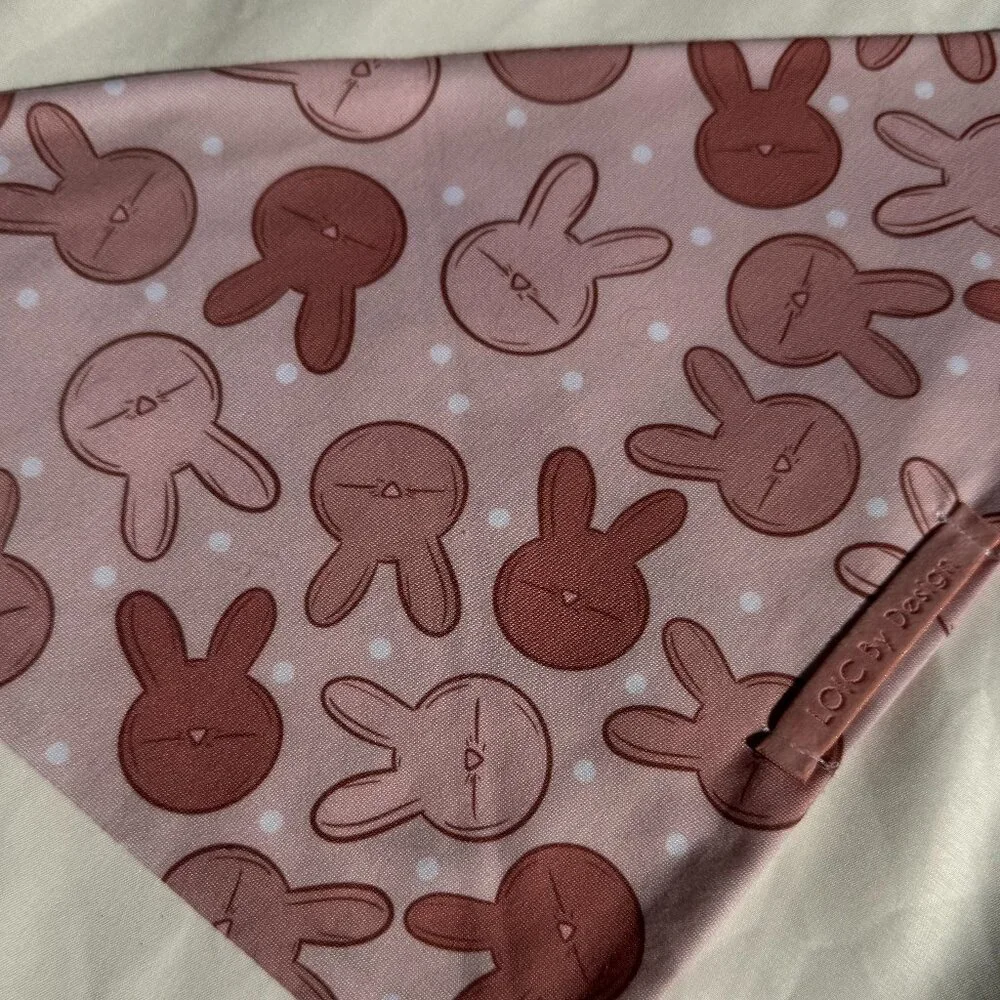NWT Loic by Design Bunny Pattern Easter Dog Bandana, Pink, Size Medium